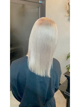 エンカウントバイマハロ 千葉(encount by mahalo) ホワイトベージュ！