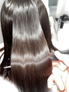 フク(FUKU) 【艶髪】ツヤツヤストレート