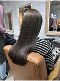オリーブグレージュ×ロングスタイル