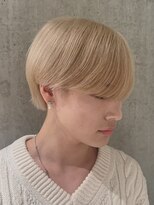 モニカ(MONIQA) ペールベージュ