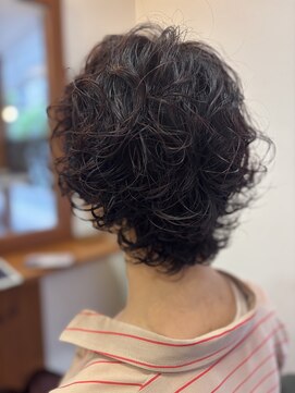 リラ(Lilas) パーマスタイル