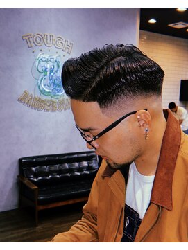 タフ バーバーショップ(TOUGH BARBER SHOP) side part style