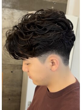 メンズギフト(men's GIFT) ラルフカールフェザーパーマセンターパート