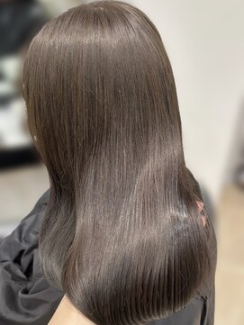 シェノン フェム 名古屋 名駅店(CHAINON×FeM#) 透明感/大人girly/顔周り/名古屋/名駅/髪質改善/レイヤーカット