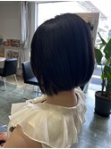 前下がりボブ