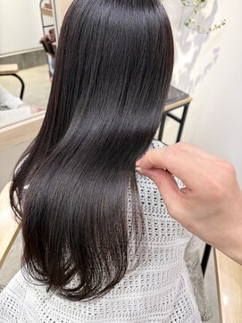 オブ センス(Of Sense) 髪質改善のトリートメント【美髪矯正】