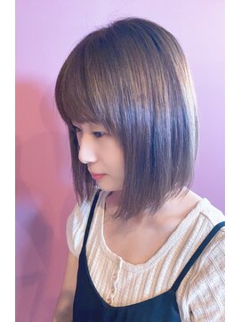 ニパーセント(2percent %) ストレートボブ