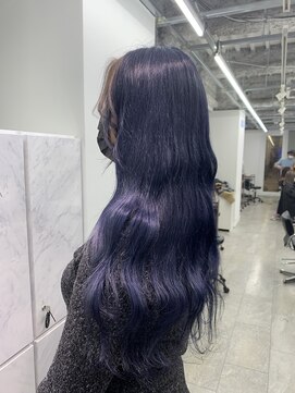 グロウ 渋谷(grow) ネイビー×ホワイトフェイスフレーミング