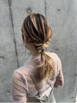 レビジュヘアー(LEVIJU HAIR) パーティーヘアセット