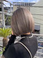 ピープスアンドスー 表参道 渋谷(Peeps&Suu.) 【ケアブリーチ1回】アッシュグレージュ透明感カラー