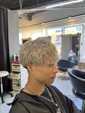 アイズ 海老名(AIZU) 波巻きスパイラルパーマ 波巻きパーマ スパイラルパーマ