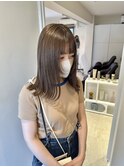 似合わせ小顔ミディアム× グレージュカラー デザインカラー
