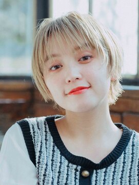 ヴィカーム(VICALM) ブロンドショートボブ ショートレイヤー ボブレイヤー