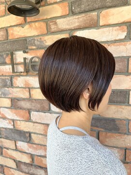 リエート(Lieto) ツヤ感×丸み　ショートボブ