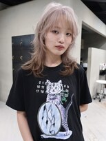 ヘアー アイス ルーチェ(HAIR ICI LUCE) ロングウルフ/マレット/ミルクティーベージュ/城倉