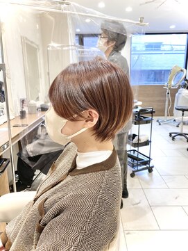 アッシュ 大泉学園店(Ash) 耳掛けで可愛いマッシュショート【Ash大泉学園　横山】