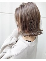 リティアンドビューティースタジオモッズシブヤ(LITTY&beauty studio M.O.D shibuya)&nbsp;3Dハイライト　切りっぱなしボブ