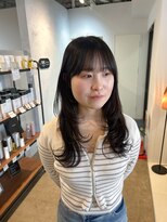 シー.(SHE.)&nbsp;【SHE.】レイヤーカット/ロング/透明感/暗髪