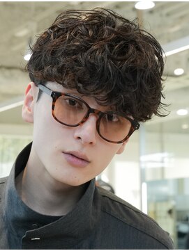 レタッチ バイ フィフス 天神大名(RETOUCH by fifth) 天神シャドウパーマッシュウルフツイストスパイラルパーマ緩め