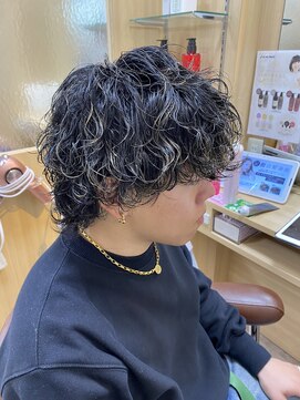 カイノ メンズサロン 金剛店(KAINO) 波巻きウルフ