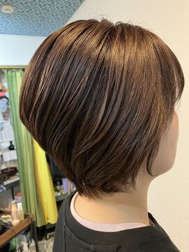 美容室ひろ カット+ヴィラロドラカラー+ケアトリートメント