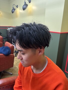 アイロンなし束感アップバング