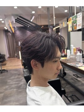 ルースト 京都四条大宮店(ROOST) フェザーショート