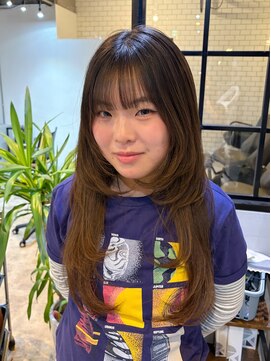 シャルムバイサラ(charme by sarah) ハッシュカット/レイヤー/レイヤーカット