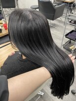 コード 四条河原町駅店(CHORD)&nbsp;透明感ブラック/就活/ブルーブラック/顔周りレイヤー/京都河原町