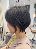可愛くなりすぎない　耳かけショート