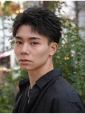 初めてでも挑戦しやすい〇フェザーショート