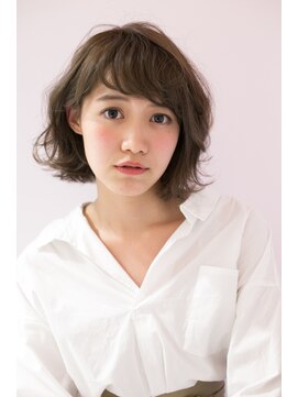 ヘアーアンドファッションシオミエイチ (hair＆fashion shiomi H) 【shiomi H】クラシカルな外ハネカールロブ