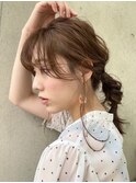 シースルーバングのひとつ結びアレンジ/フィッシュボーン/20代