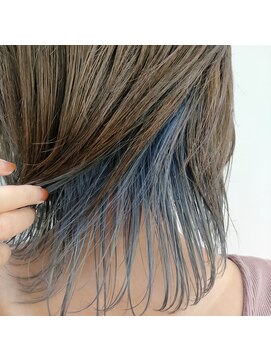 イヴァン アンド リズ 奈良店(IVAn ＆ LIZ) ＃インナーカラー＃ブルーカラー