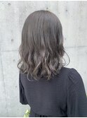 暗めグレージュカラー