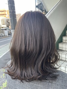 ビーピージェイズ 目黒店(BPJ’S) グレージュ