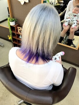 ローシュヘアー(Rosh hair) ホワイトアッシュ×インナーパープル
