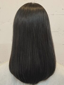 チェリッシュ(Cherish) 30代40代髪質改善黒髪暗髪ナチュラルストレートツヤ髪