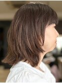 大人可愛い外ハネミディアムレイヤー ピンクブラウン
