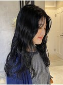 調布黒髪ロング顔周りレイヤーブルーブラック