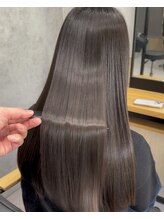 スリール(surire) 本当のサラサラってこれなんだ！【髪質改善縮毛矯正】