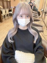 モアムー(Moremuu)&nbsp;【りえ】ホワイトシルバー