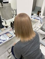 ワンズクロエ 原宿店(ONE's Chloe) 黒髪クラゲヘアーオリーブグレー小顔ココアベージュ原宿駅