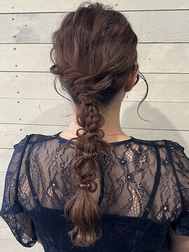 ルノン フィージュ(LUNON fieju) 黒髪クラゲヘアーオリーブグレー小顔ココアベージュ