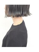 【BALLOON HAIR 表参道】ネイビーグレー×外ハネボブ