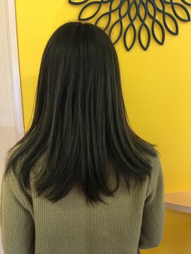 プライベートルーム PrivateRoom ツヤ感☆ロングストレート♪