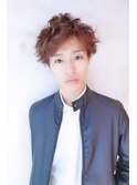 くせ毛風パーマ・ショートレイヤー・サイドパートショート