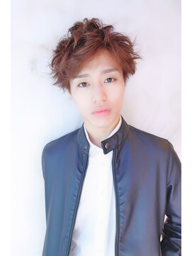 ブーケ(BOUQUET) くせ毛風パーマ・ショートレイヤー・サイドパートショート