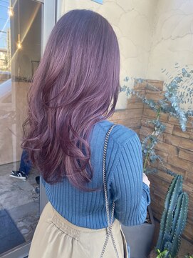 シー 岡崎(,SHE) レイヤー×ピンクバイオレット