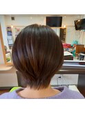 ショートボブ